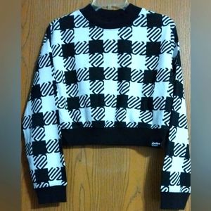 Justice Cropped fleece top size L (12-14)     11-016